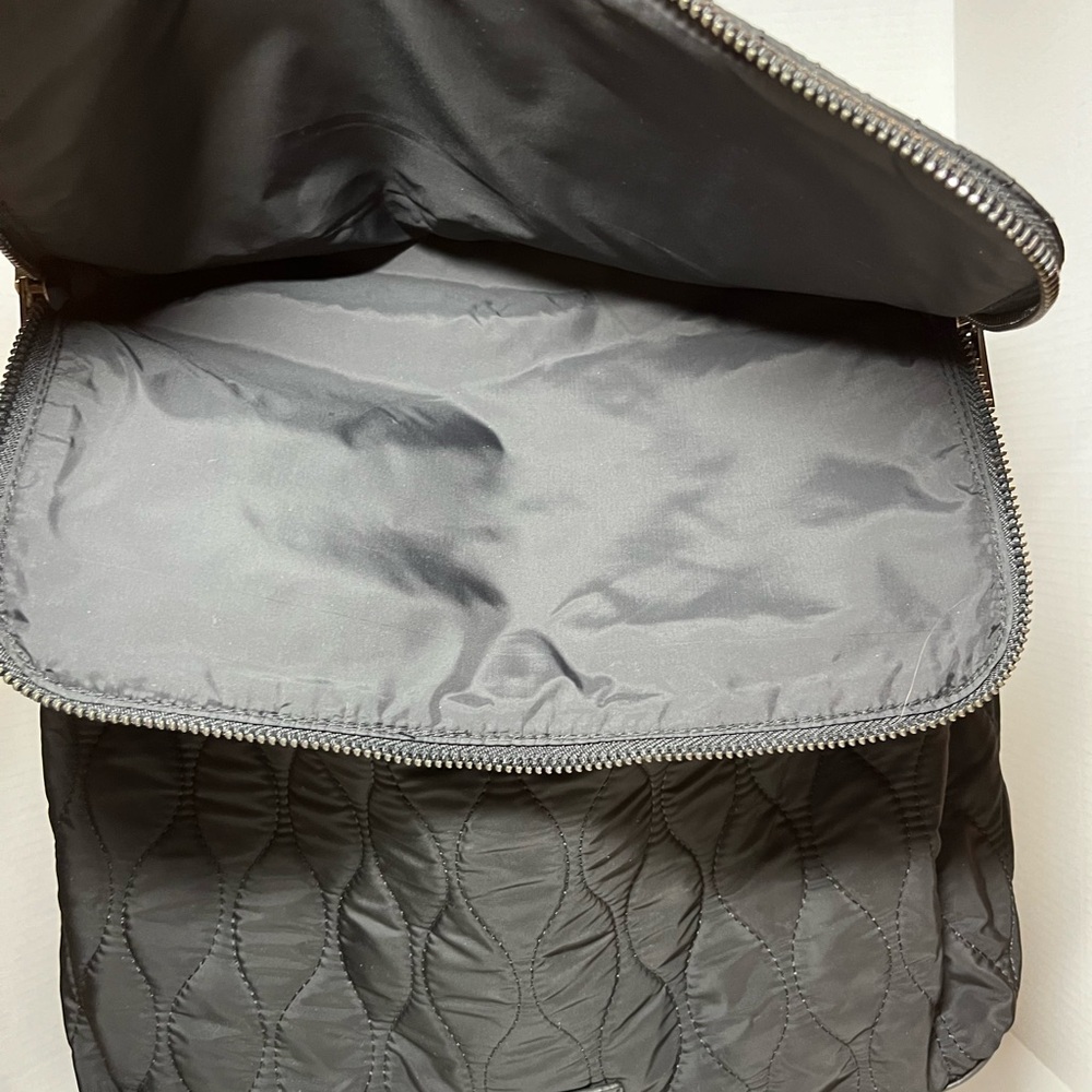 Fabletics Quilted backpack - Picture 6 of 14